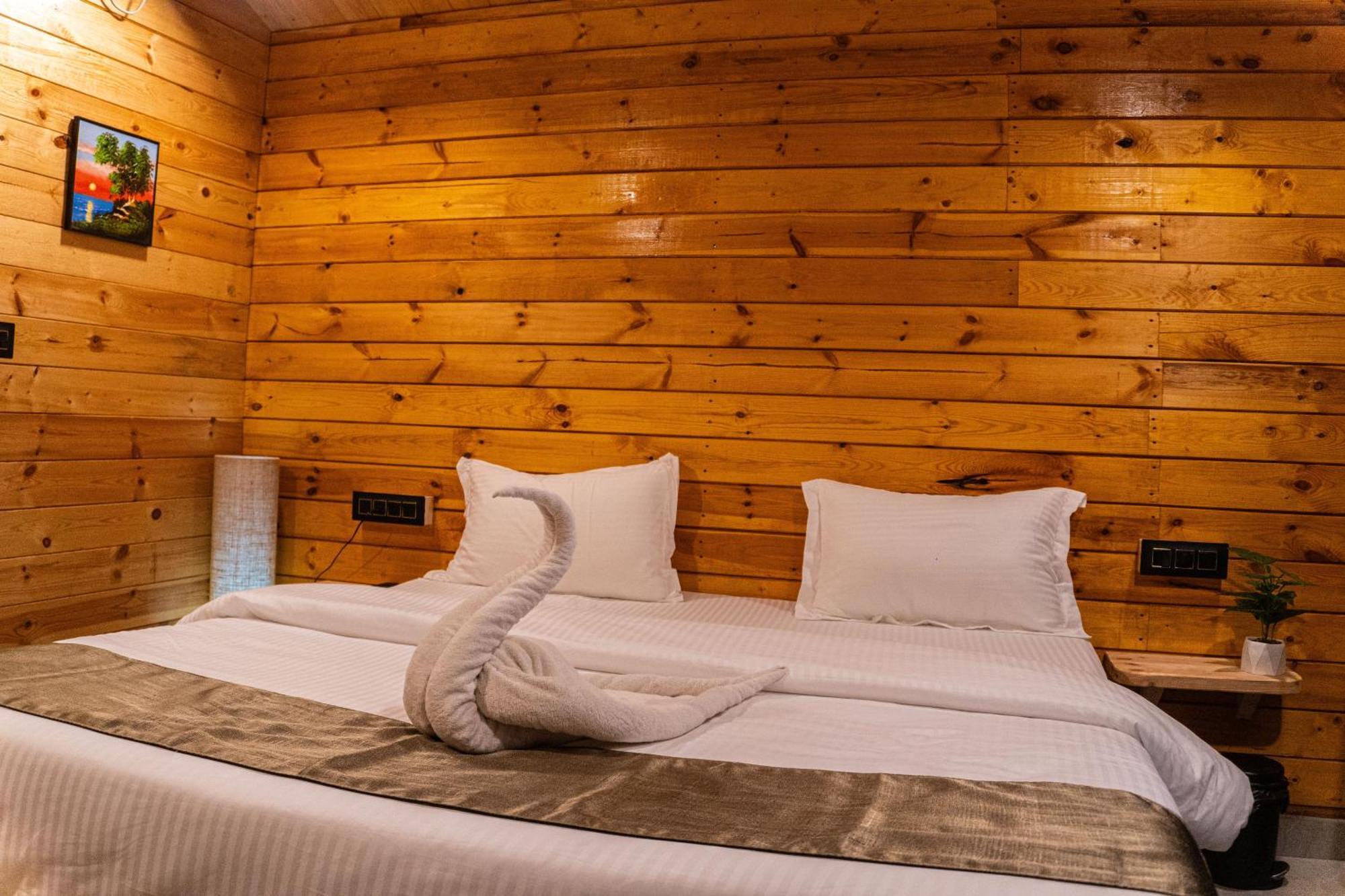 Tranquill Riverside Luxury Cottages With Bathtub, 칸돌림 외부 사진
